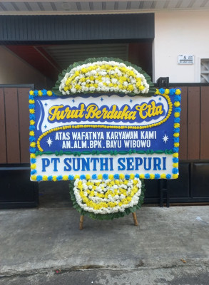 Papan Bunga Duka di Selebung Rembiga