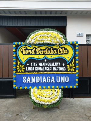 Papan Bunga Duka di Selebung Rembiga