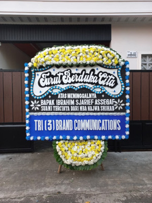 Papan Bunga Duka di Selebung Rembiga